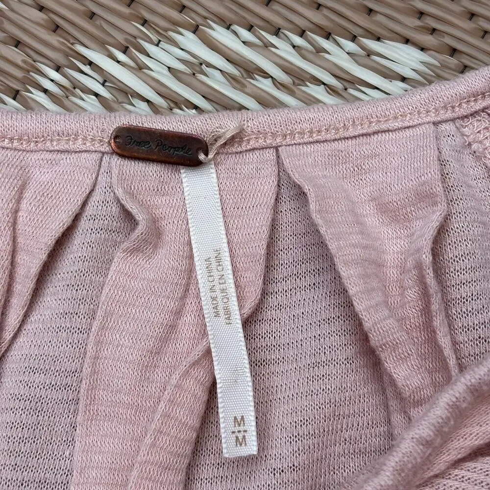 Free People Pink Long Sleeve Round Neck Ribbed Knit Billie Crop Top Womens M